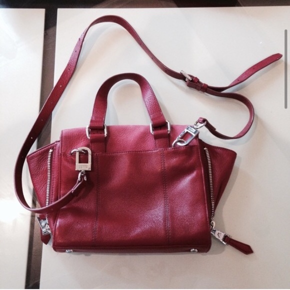 Burgundy / red crossbody purse - Picture 2 of 4